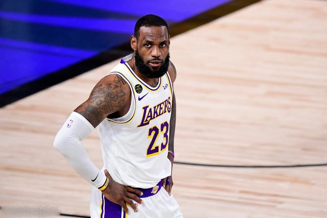 余嘉豪21分浙江险胜上海总分2-1 王哲林24+9